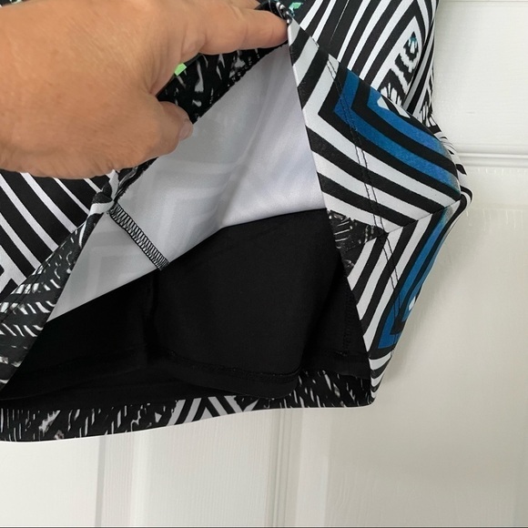 𝅺bisou Bisou Michele Bohbot Sleeveless Top Flowers and Geometric Smart Casual - Picture 4 of 5